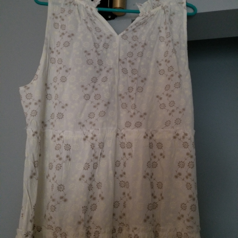 2 dresses large,  blue striped , light tan pants